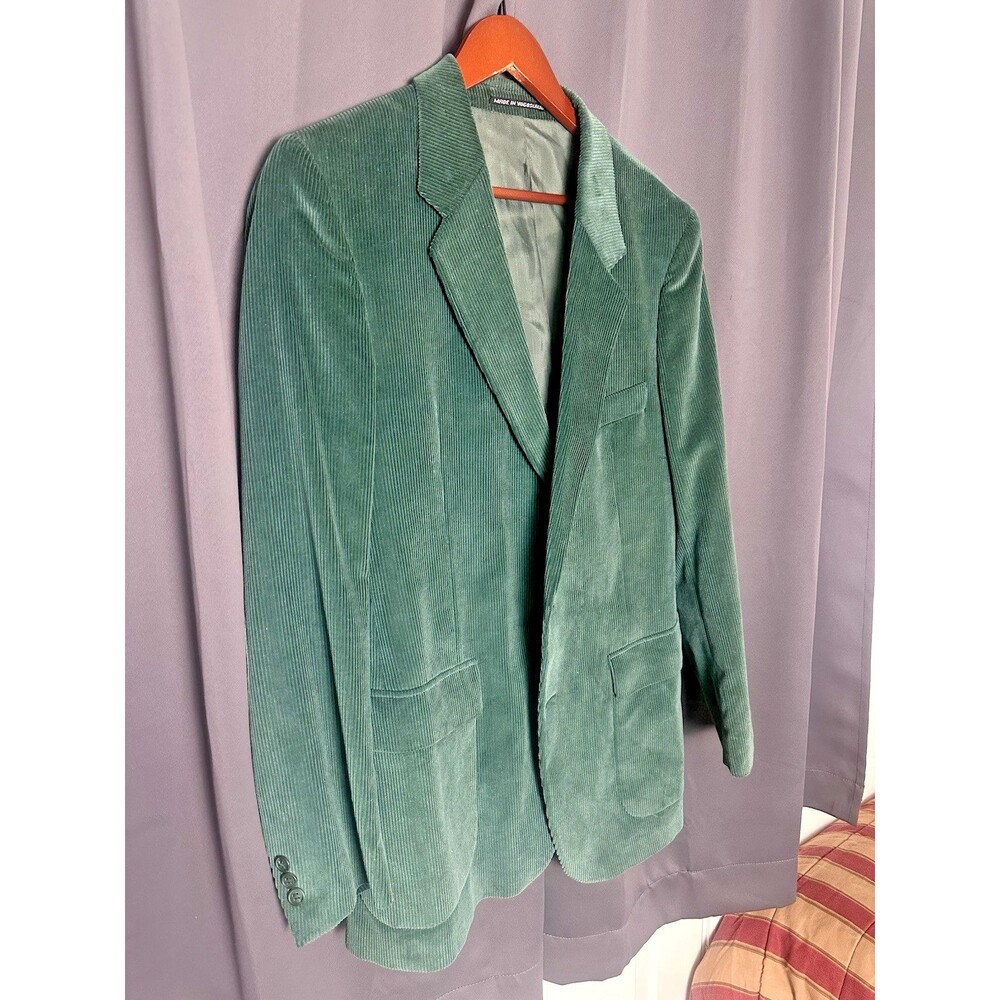 1970s Yugoslavian Vintage Europe Craft Import Exclusive Corduroy Green Blazer